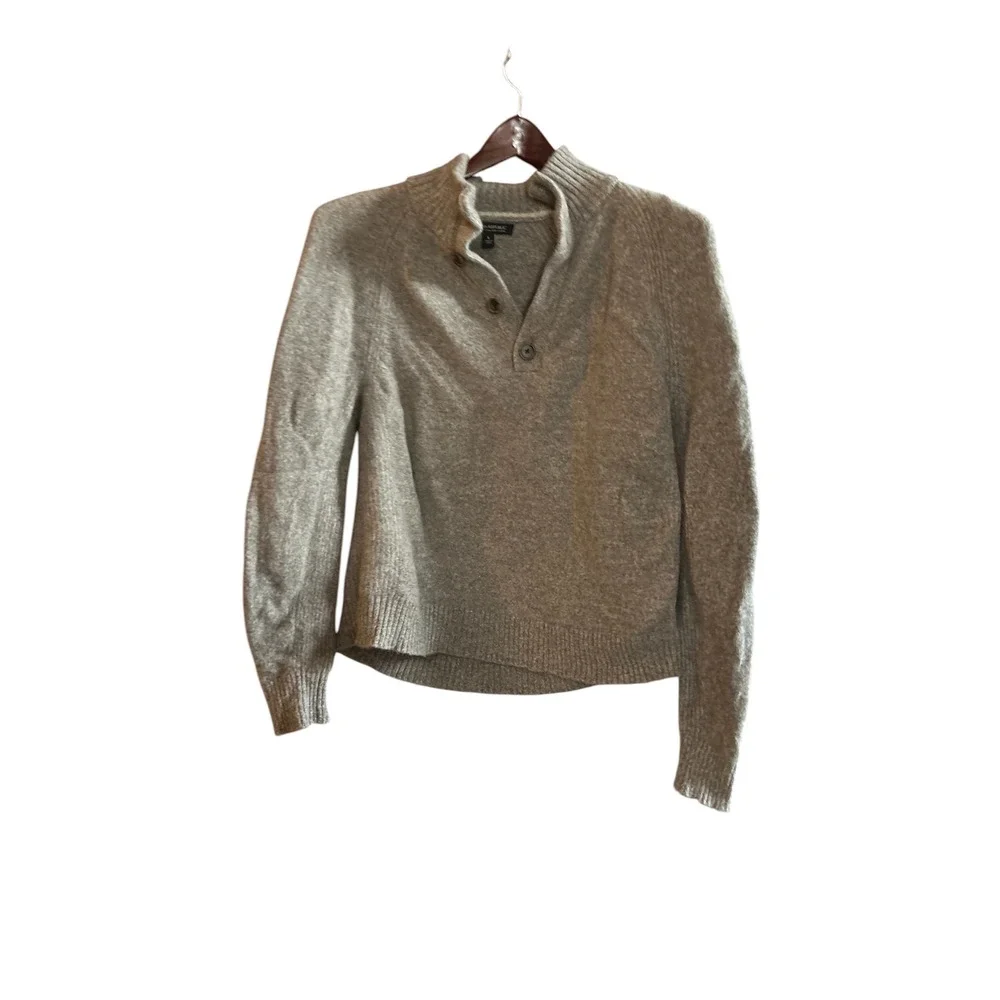 Banana‎ Republic Men's Light Gray Mock Neck Button Up Knit Sweater M/L